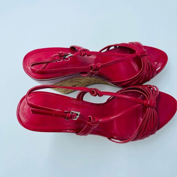 Aldo Red Patent Leather Mullti Strap Cork Sandal heel Wedges - Picture 6 of 10